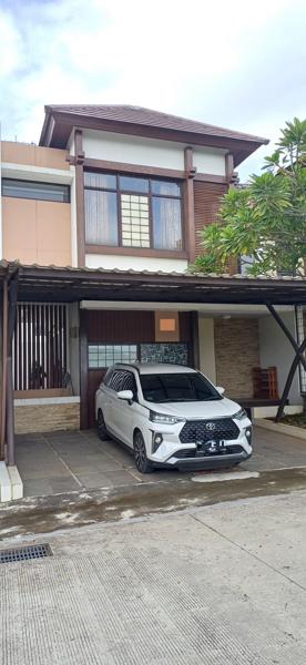 Rumah Disewakan di The Patio Lippo Cikarang